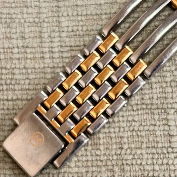 Vintage Movado Men's Esperanza Black DialTwo Tone Slim Watch